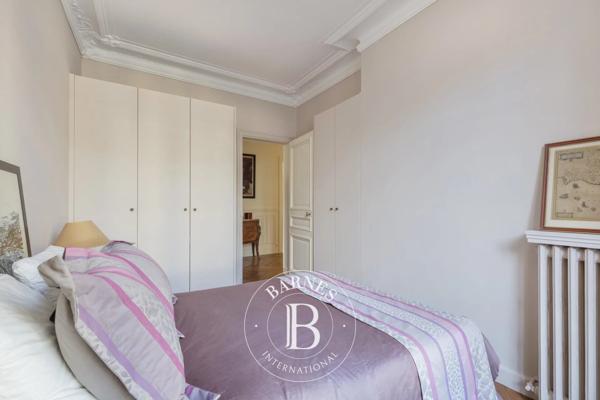Paris 8ème, Appartement 2 Chambres -  110 m² à vendre