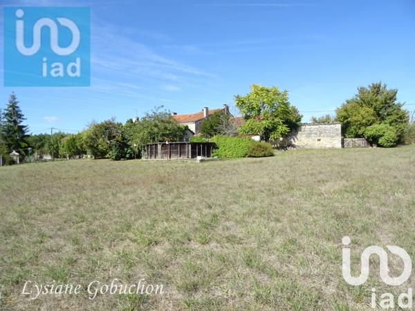 Maison de village 6 pièces de 157 m² à Mareuil (24340)