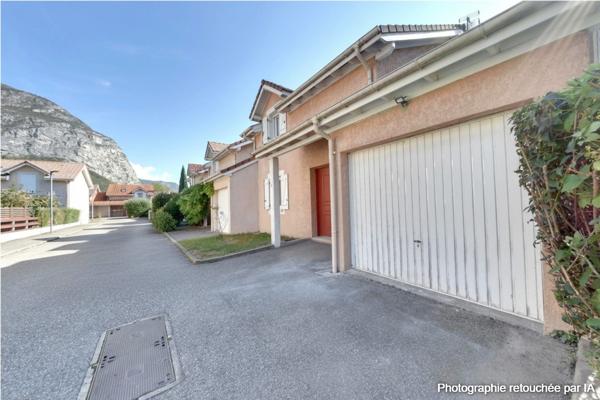 JOLIE MAISON FAMILIALE