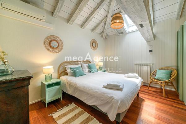 Maison à Eymet, 24500 - 10 pièces 400m²