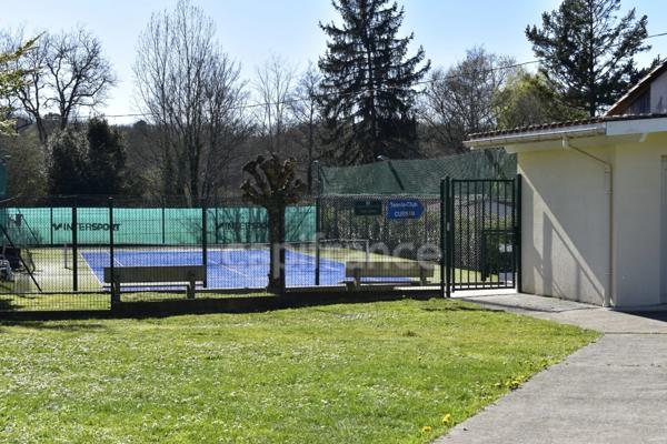 Terrain 750 m² à CURSAN (CREON)