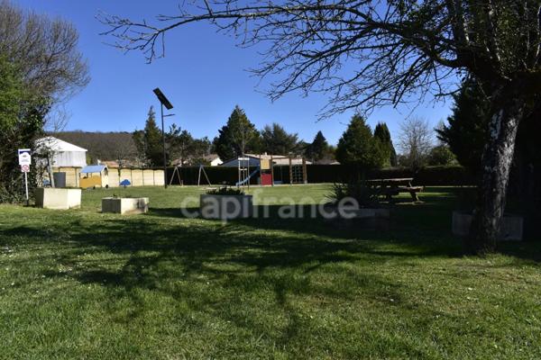 Terrain 750 m² à CURSAN (CREON)