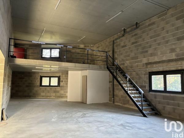 Location atelier 143 m² La Tour-de-Salvagny