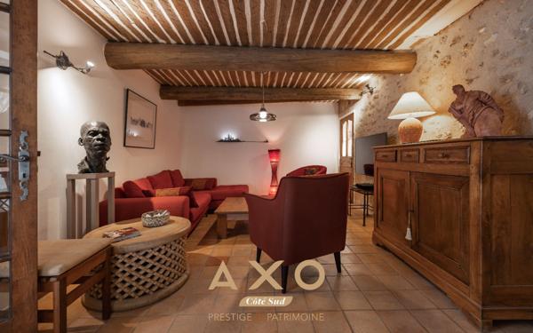 MALLEMORT - ENSEMBLE IMMOBILIER - T9 - ATELIER D ARTISTE - GRANGE - ABRI VOITURE - GARAGE 750 000€