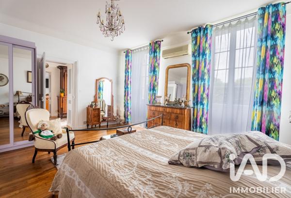 Maison à vendre 8 pièces 272 m² Corme-Écluse
