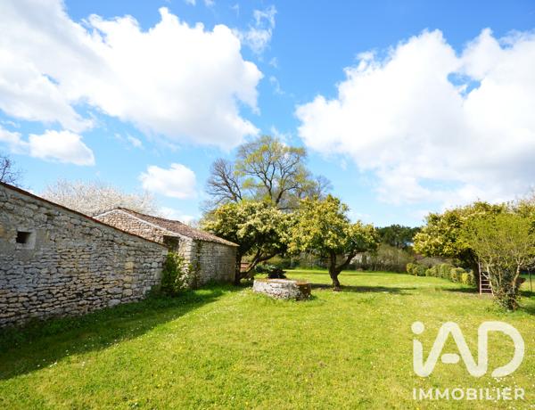 Maison à vendre 8 pièces 272 m² Corme-Écluse