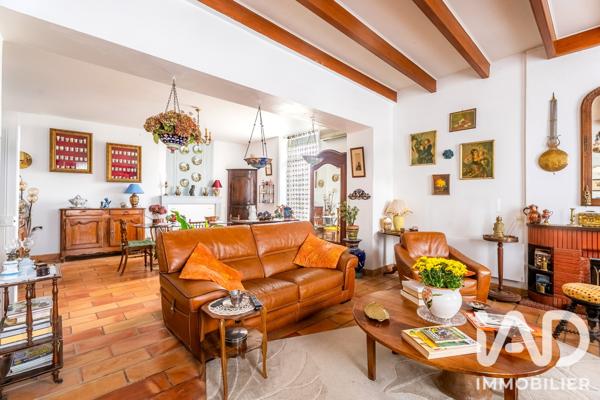 Maison à vendre 8 pièces 272 m² Corme-Écluse