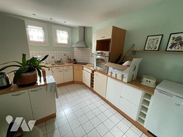 Proche super U, 120m², 4 chambres