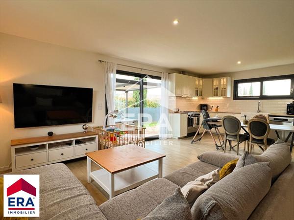 Villa individuelle avec piscine et garage