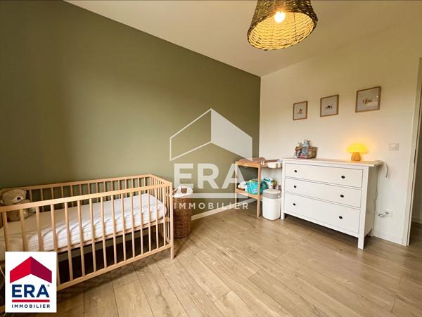 Villa individuelle avec piscine et garage