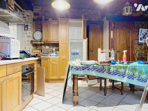 À vendre – Maison en pierre à rénover avec dépendances – Charmont-en-Beauce