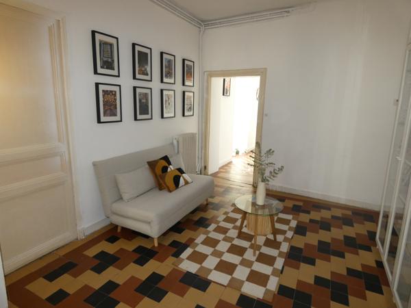 Appartement 183 m² hab avec place de parking