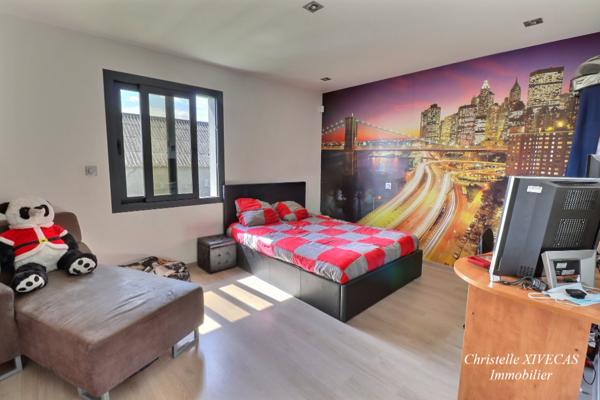 La Belle Contemporaine avec piscine chauffée