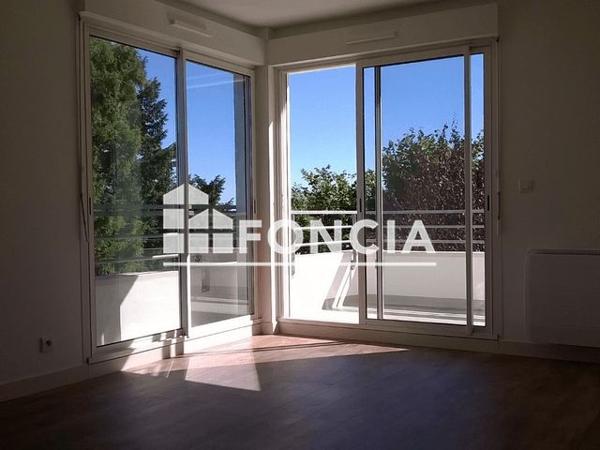 Location Appartement 2 pièces 45.5 m² - 56-58 ALLEE DE BELLEVUE Tours 37200