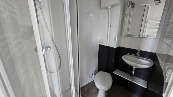 Tours (37000) TOURS Centre Préfecture, Beaux arts - Studio