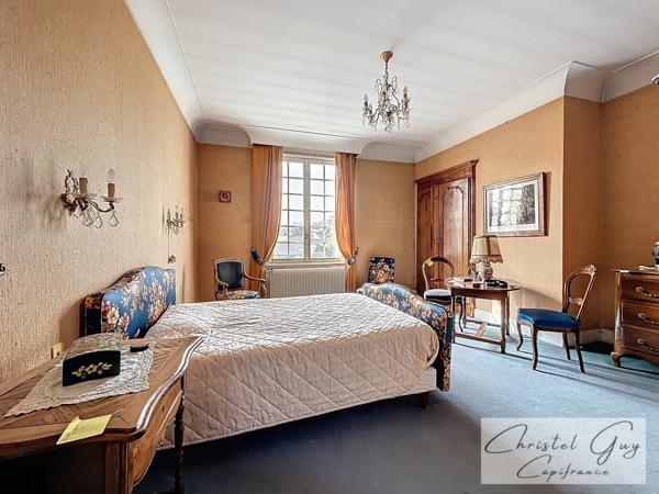 Montval sur Loir (72), maison à vendre de 291 m² – 7 chambres - 633 m² de terrain - grande famille - maison secondaire-profession libérale