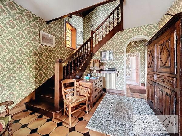 Montval sur Loir (72), maison à vendre de 291 m² – 7 chambres - 633 m² de terrain - grande famille - maison secondaire-profession libérale