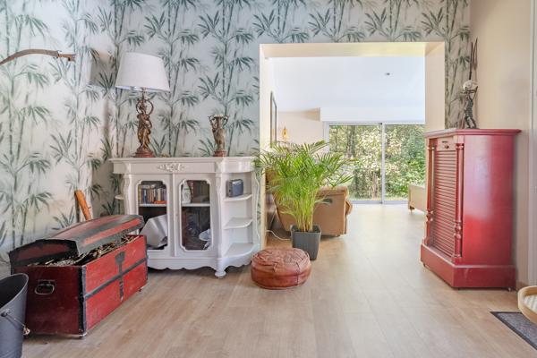 Maison
         5 pièces
        - 132 m² 305 000 €*