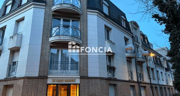 À vendre Studio 38.4 m² - Amiens 80000