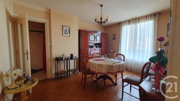 Appartement F4 à vendre  5 pièces - 77,40 m2 MONTLUCON - 03