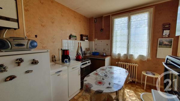 Appartement F4 à vendre  5 pièces - 77,40 m2 MONTLUCON - 03