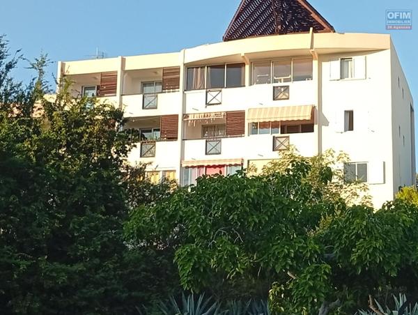 A LOUER studio CLIMATISE à 5 mn des plages de BOUCAN CANOT I NON MEUBLE