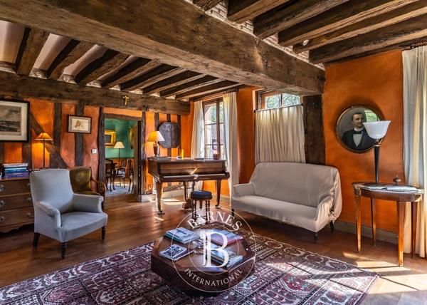 Cheverny, Fermette 8 Chambres -  380 m² à vendre