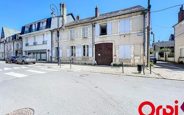 Immeuble à vendre    10 pièces •  Bourges
