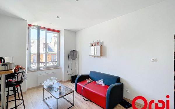 Immeuble à vendre    10 pièces •  Bourges