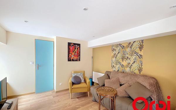 Immeuble à vendre    10 pièces •  Bourges