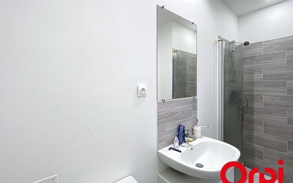 Immeuble à vendre    10 pièces •  Bourges