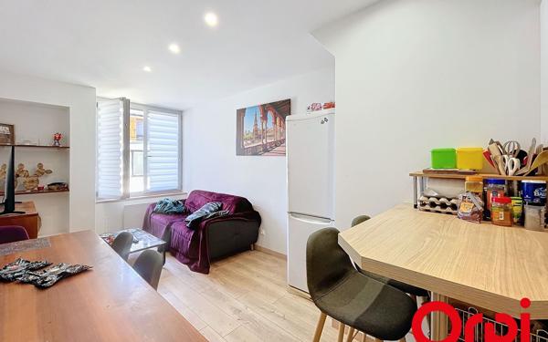 Immeuble à vendre    10 pièces •  Bourges