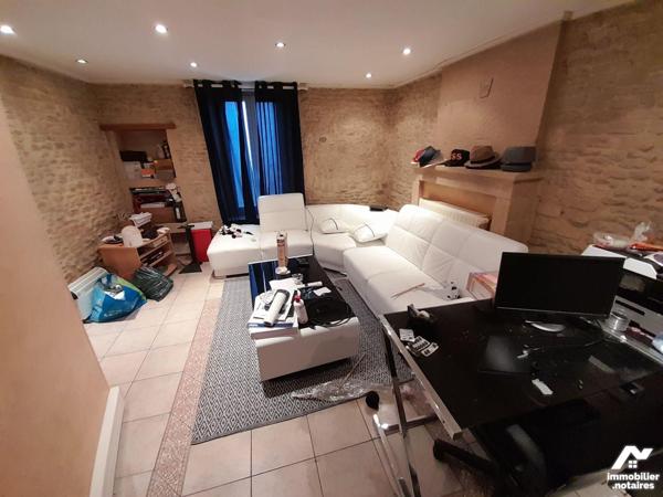 Uniquement chez 18cent16Notaires
Argences centre,
Gros potentiel pour ce bien partiellement a...