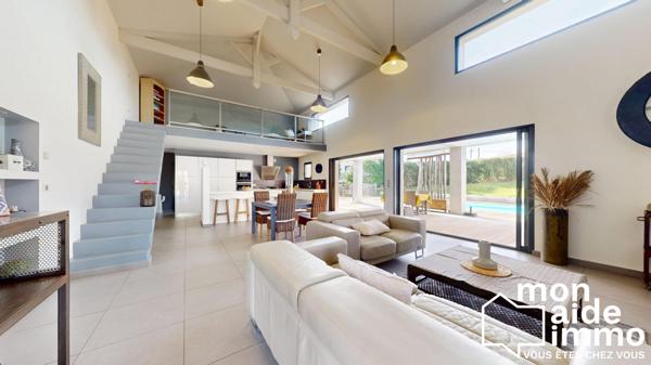 Superbe villa avec piscine, proche centre Casteljaloux