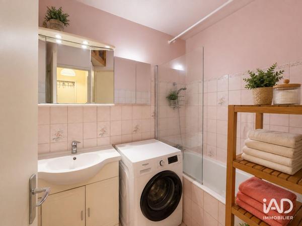 Appartement à vendre 3 pièces 65 m² Élancourt