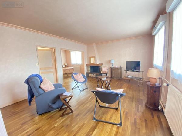 Maison à vendre à Loudéac dans les Côtes-d'Armor (22600), ref : 22110-2289