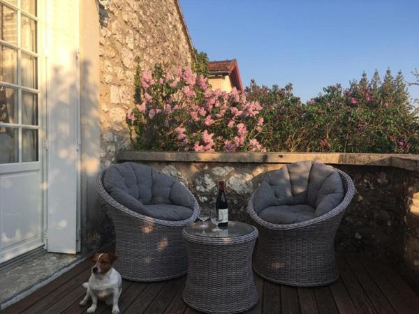 Maison ancienne gare à pied, 6 chambres, jardin