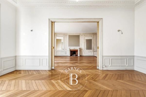 Paris 9ème, Appartement 4 Chambres -  238 m² à vendre