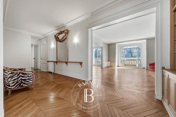 Paris 9ème, Appartement 4 Chambres -  238 m² à vendre