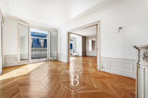 Paris 9ème, Appartement 4 Chambres -  238 m² à vendre