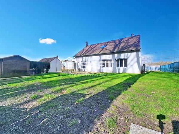 A visiter rapidement !!!! Idéal pour une vie convivial et familial.