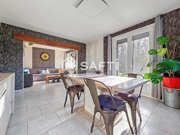 A visiter rapidement !!!! Idéal pour une vie convivial et familial.