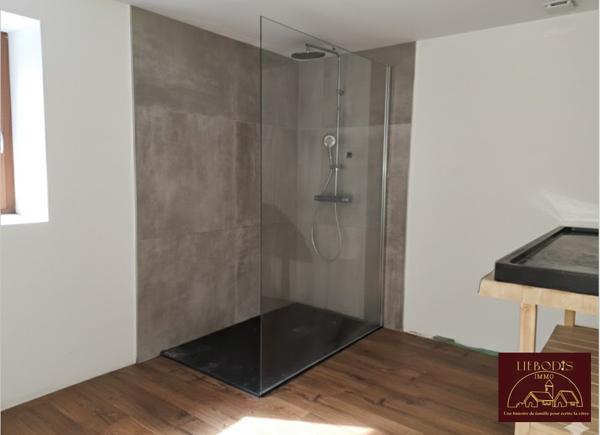 Hadol (88220) Belle bâtisse rénovée avec jardin, bois et pâtures