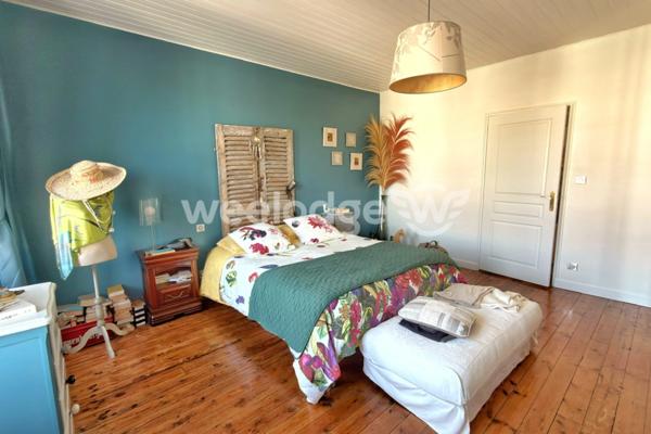 Maison à vendre 6 pièces de 155,72 m² à Magnac-sur-Touvre