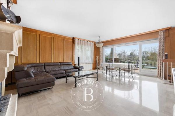 Saint-Maur-des-Fossés, Maison 5 Chambres -  245 m² à vendre