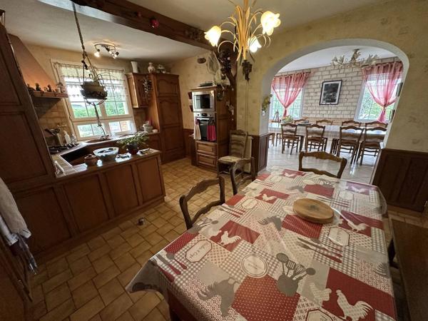 Pavillon sur sous-sol à 5 min de Bressuire