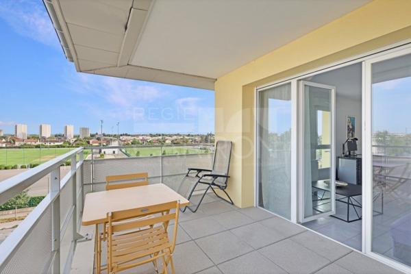 Appartement 3 pièces avec balcon - 2 chambres A VENDRE - VENISSIEUX - 61.19 m 2 - 184 000 €