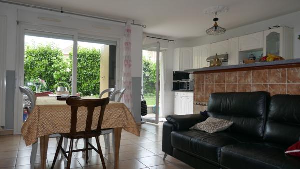 FAVERGES. APPARTEMENT 3 PIECES EN REZ DE JARDIN AVEC CAVE ET GARAGE