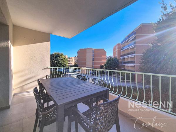 Appartement 3 pièces 69 m2 proche du centre et des plages à Cavalaire