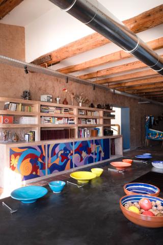 Loft de 250m2 sur le vieux port au coeur de Marseille - usage familial et/ou professionnel.